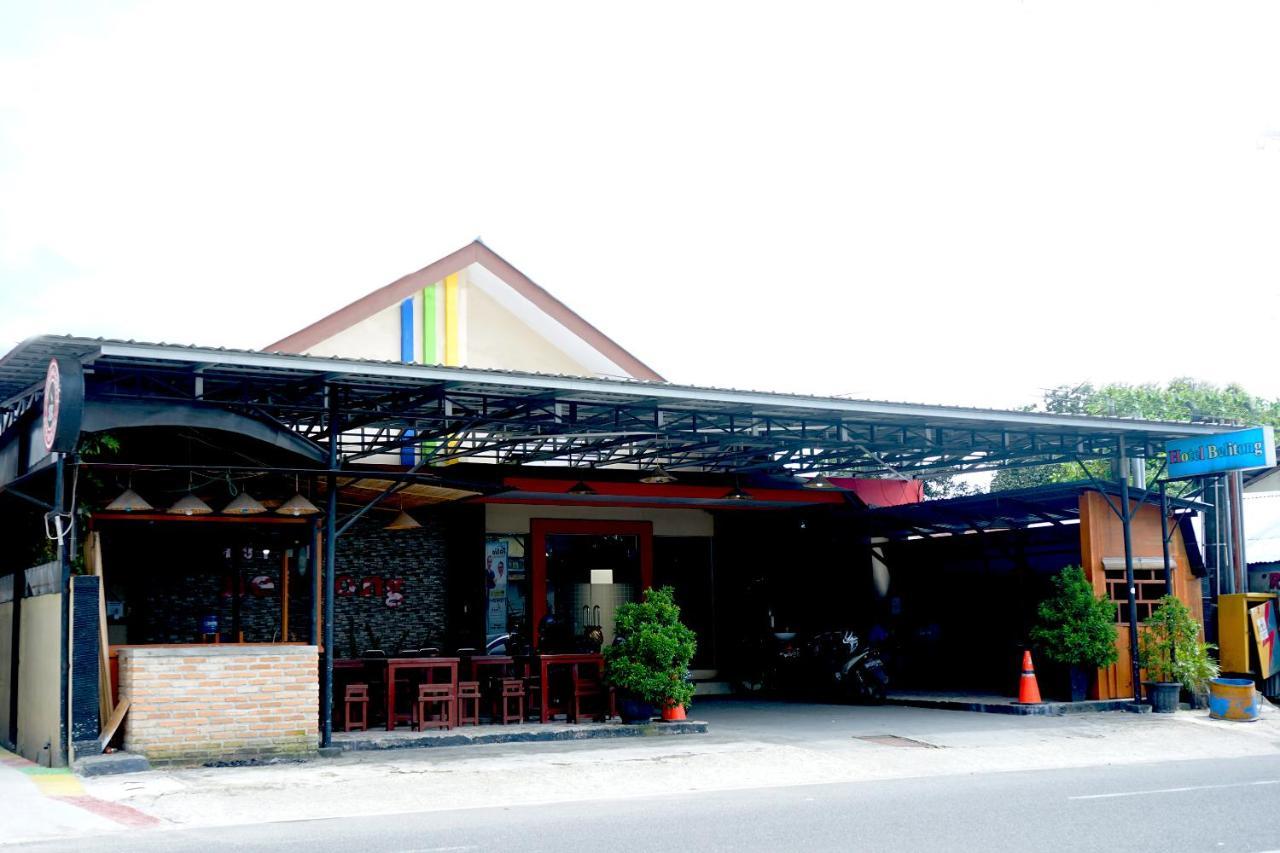 OYO 503 Hotel Belitong Tanjung Pandan Exterior foto